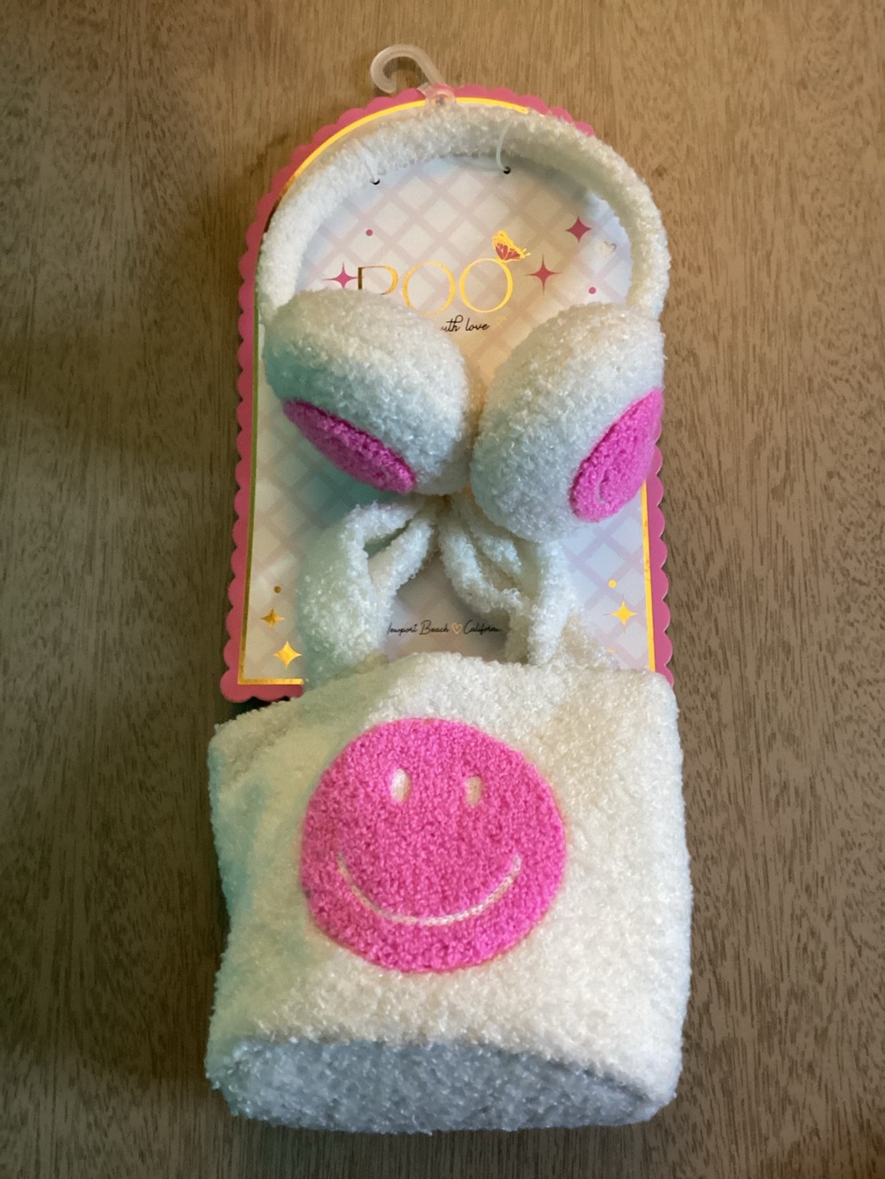 Roo Kids Earmuffs and Handbag Set NWT